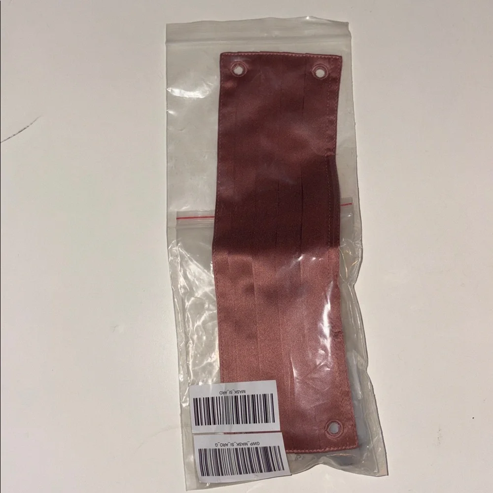 SENREVE Silk Face Mask in Ash Rose
